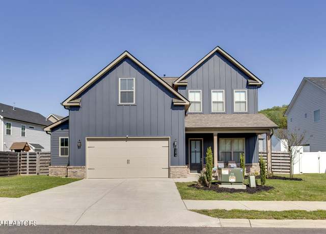 Property at 12618 Happy Valley St, Knoxville, TN 37932, 4 beds, 3 baths