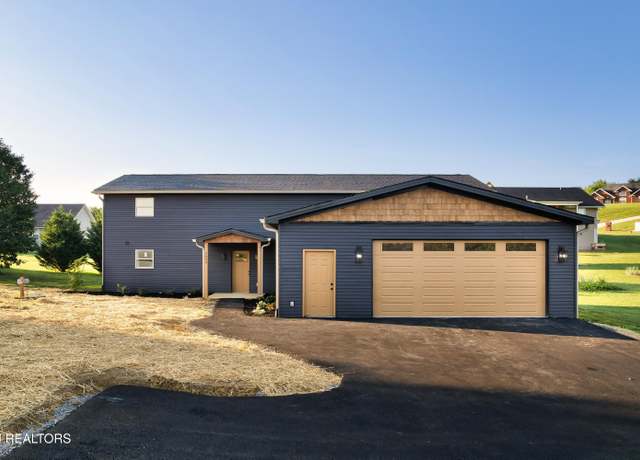 Property at 2609 Old Newport Hwy, Sevierville, TN 37876, 3 beds, 3.5 baths