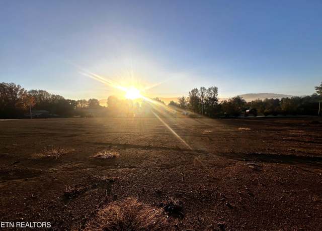 Property at 128 2nd St, Rockwood, TN 37854