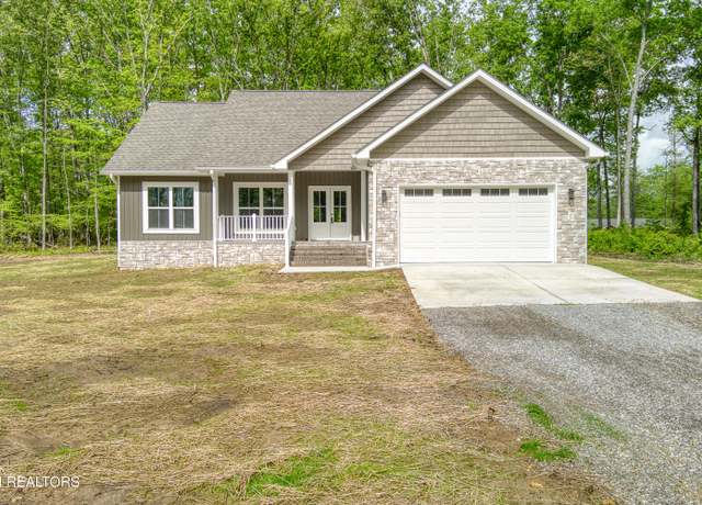 Property at 80 Peachtree Dr, Crossville, TN 38555, 2 beds, 2 baths