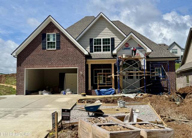 Property at 2117 Mission Hill Ln, Knoxville, TN 37932, 4 beds, 3.5 baths