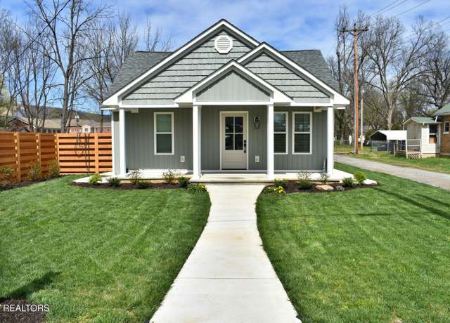 Property at 272 W Rhea Ave, Spring City, TN 37381, 3 beds, 2.5 baths