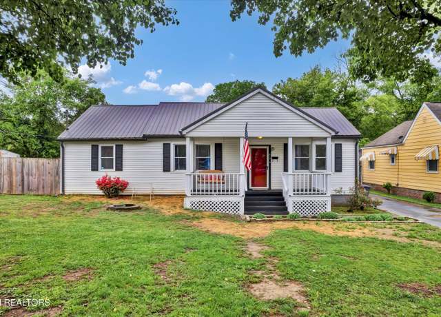 Property at 215 Meadow View Rd, Knoxville, TN 37914, 3 beds, 1 bath