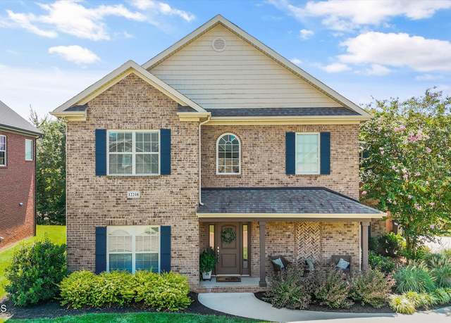Property at 12210 Deer Crossing Dr, Knoxville, TN 37932, 3 beds, 2.5 baths