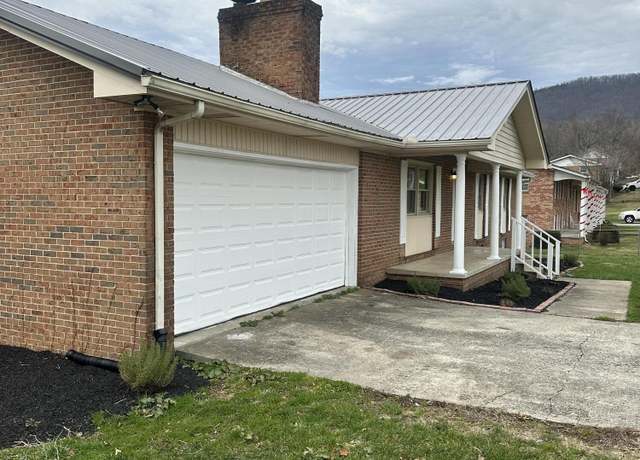 Property at 119 Colonial, Lafollette, TN 37766, 4 beds, 2.5 baths