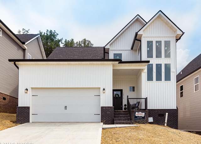 Property at 12516 Dalton View Ln, Knoxville, TN 37932, 4 beds, 3.5 baths