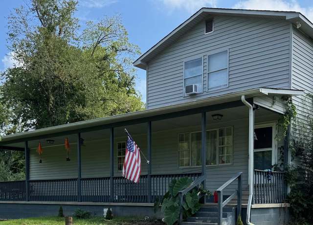 Property at 518 Flatt Spur Rd, Jamestown, TN 38556, 4 beds, 3 baths