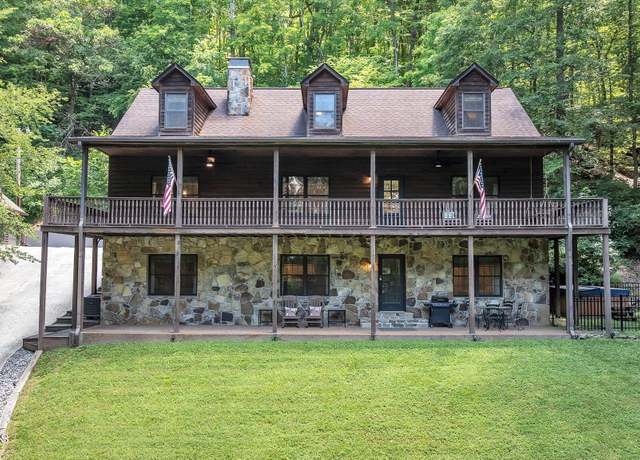 Property at 257 Lone Ridge Ln, Clinton, TN 37716, 5 beds, 4 baths