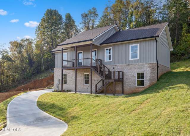 Property at 7025 Remagen Ln, Knoxville, TN 37920, 3 beds, 3 baths