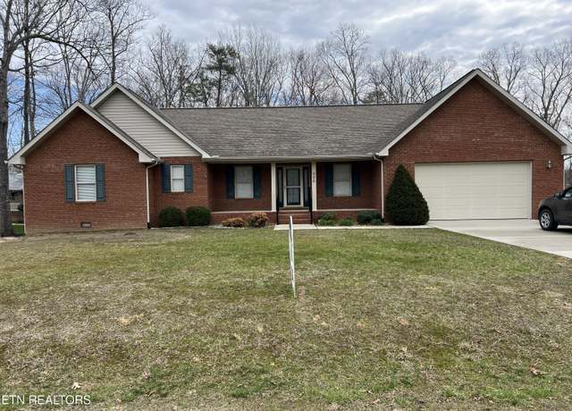 Property at 986 Summerwind Dr, Crossville, TN 38571, 2 beds, 2.5 baths