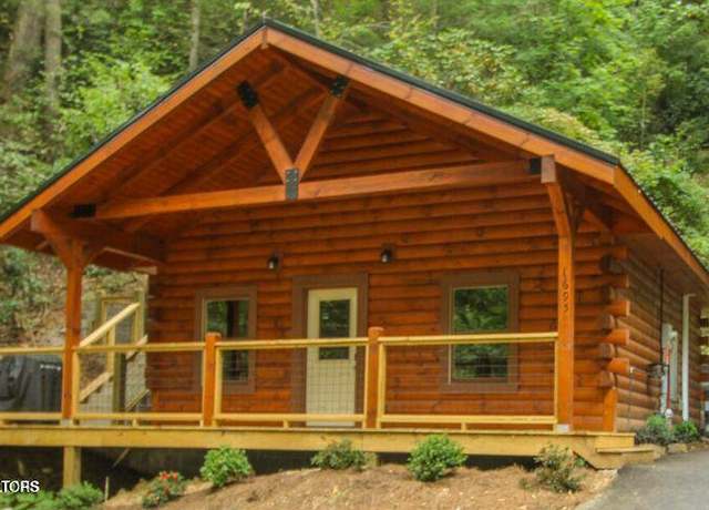Property at 1695 Misty Hollow Way, Gatlinburg, TN 37738, 1 bed, 1 bath