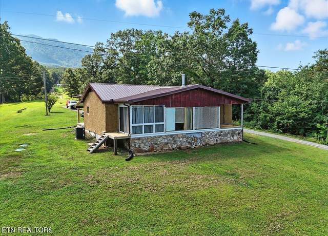 Property at 1011 Frank Thornton Rd, Dandridge, TN 37725, 2 beds, 1 bath