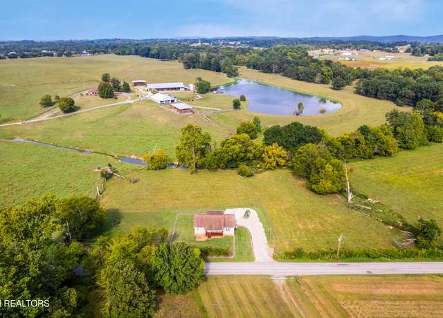 Property at 354 Prospect Rd, Walland, TN 37886, 2 beds, 2.5 baths