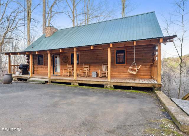 Property at 2558 Wildcat Ridge Rd, Sevierville, TN 37862, 1 bed, 2 baths