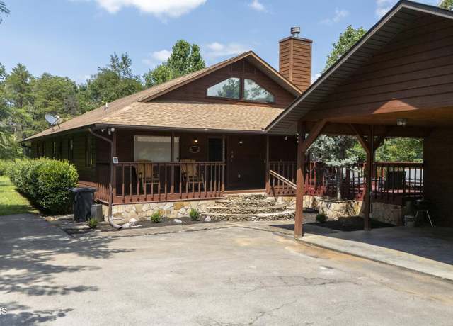 Property at 1463 Red Cedar Ln, Sevierville, TN 37876, 3 beds, 2 baths