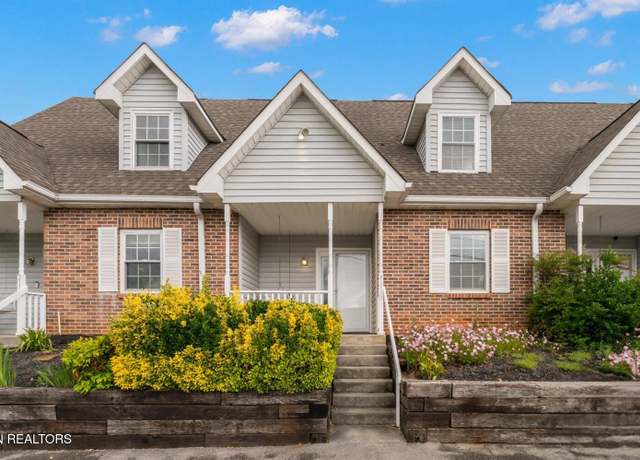 Property at 2121 Silverbrook Dr, Knoxville, TN 37923, 2 beds, 2 baths
