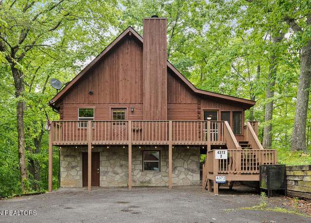 Property at 4372 Boogertown Rd Apt 2, Sevierville, TN 37876, 3 beds, 2 baths
