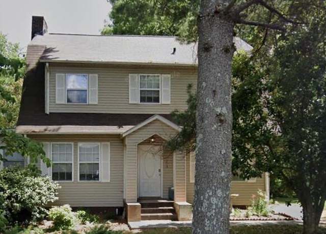 Property at 1936 Prospect Pl, Knoxville, TN 37915, 3 beds, 1.5 baths