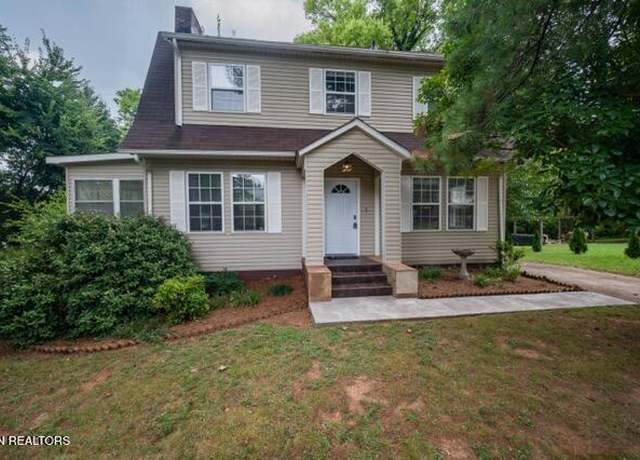 Property at 1936 Prospect Pl, Knoxville, TN 37915, 3 beds, 1.5 baths