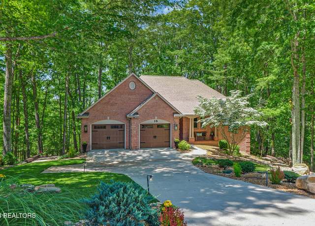 Property at 15 Quill Ct, Crossville, TN 38558, 3 beds, 3 baths