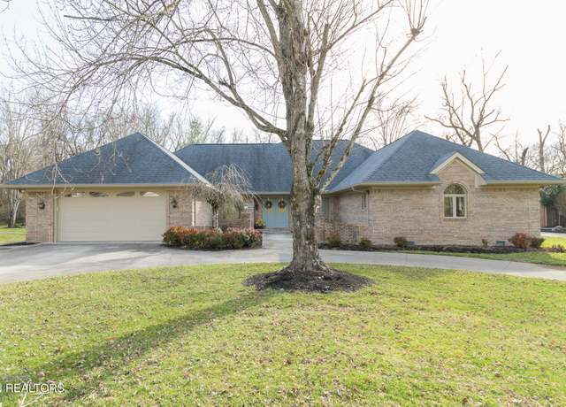 Property at 860 Columbine Lea, Sevierville, TN 37862, 4 beds, 3 baths