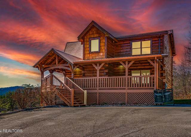 Property at 2456 Hackberry Dr, Sevierville, TN 37862, 3 beds, 4 baths