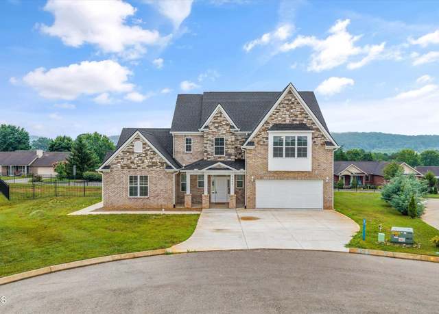 Property at 5649 Belle Maison Ln, Knoxville, TN 37920, 5 beds, 3.5 baths