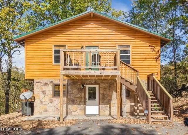 Property at 3041 Engle Town Rd, Sevierville, TN 37862, 3 beds, 2 baths