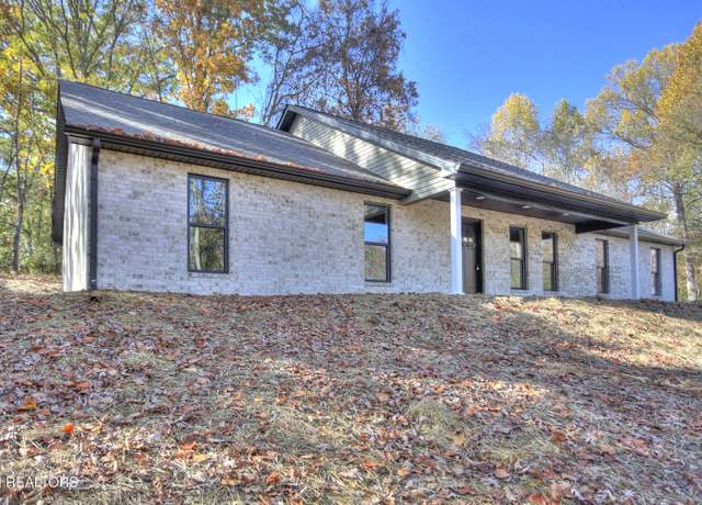 Property at 6126 Hutton Ridge Rd, Maryville, TN 37801, 3 beds, 2 baths