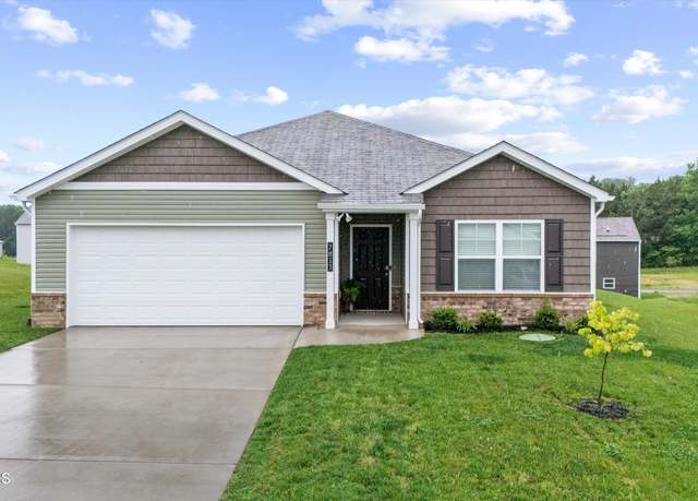 Property at 7813 Night Shade Ln, Knoxville, TN 37938, 3 beds, 2 baths