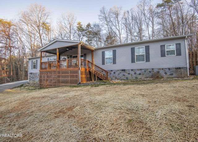 Property at 153 Powder House Rd, Clinton, TN 37716, 3 beds, 3 baths