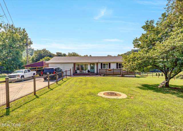 Property at 7212 Thorn Grove Pike, Knoxville, TN 37914, 4 beds, 1 bath