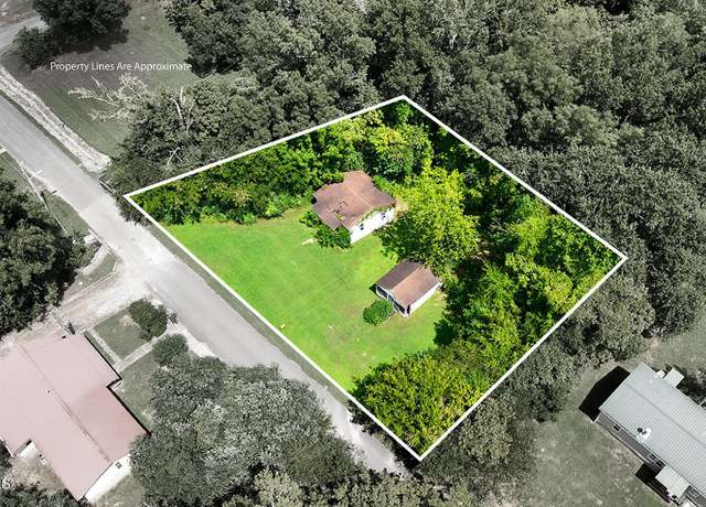 Property at 205 N Iowa Ave, Etowah, TN 37331