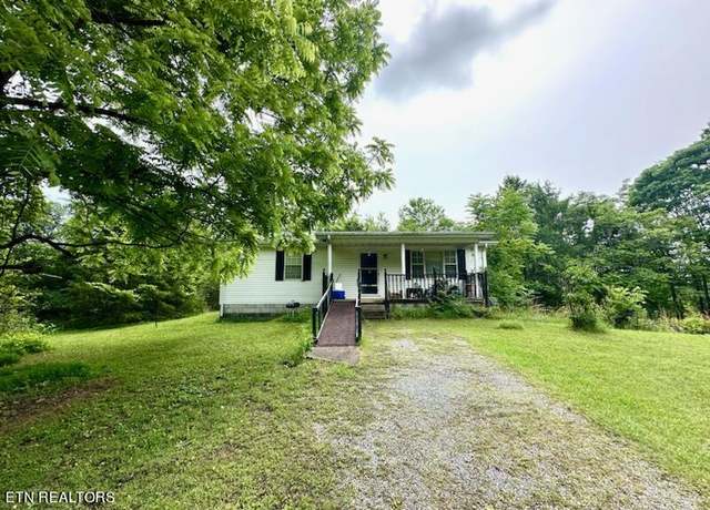 Property at 2140 New Hope Rd, Celina, TN 38551, 4 beds, 1 bath