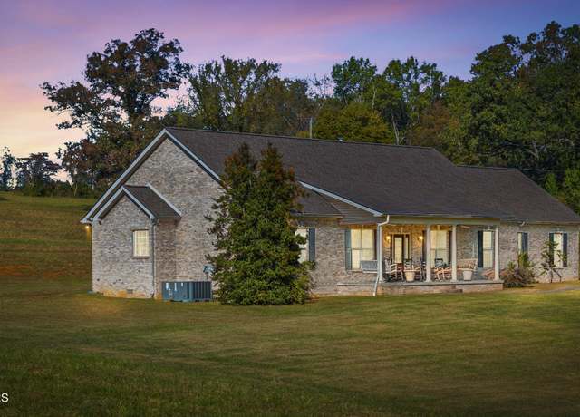 Property at 2721 Wayland Rd, Knoxville, TN 37914, 3 beds, 3.5 baths