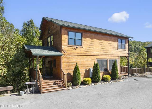 Property at 889 Great Smoky Way, Gatlinburg, TN 37738, 4 beds, 5 baths