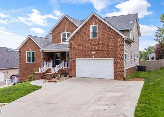 Property at 2034 Cascade Falls Ln, Knoxville, TN 37931, 5 beds, 4.5 baths