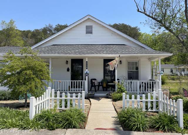 Property at 318 N Main St, Rocky Top, TN 37769, 4 beds, 1 bath