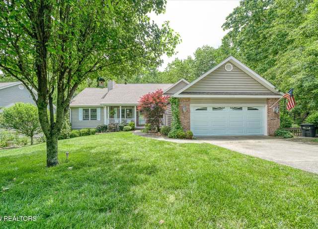 Property at 182 Canterbury Dr, Crossville, TN 38558, 4 beds, 3 baths