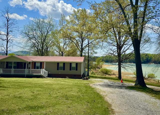 Property at 1274 Cedar Hills Rd, Dandridge, TN 37725, 3 beds, 2 baths