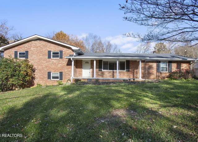 Property at 416 Kendall Rd, Knoxville, TN 37919, 4 beds, 3 baths