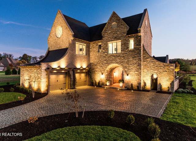 Property at 3749 Edgewater Way, Louisville, TN 37777, 4 beds, 5.5 baths