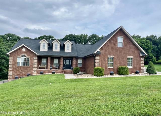 Property at 1329 Robert Ridge Rd, Sevierville, TN 37862, 3 beds, 2.5 baths