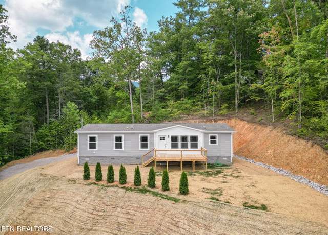 Property at 1530 Alpine Dr, Sevierville, TN 37876, 3 beds, 2 baths