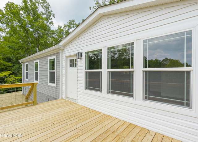 Property at 1530 Alpine Dr, Sevierville, TN 37876, 3 beds, 2 baths