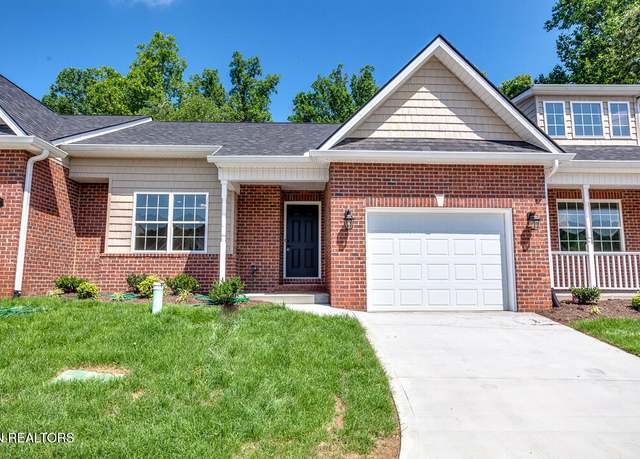 Property at 1415 Hazelgreen Way, Knoxville, TN 37912, 3 beds, 2 baths