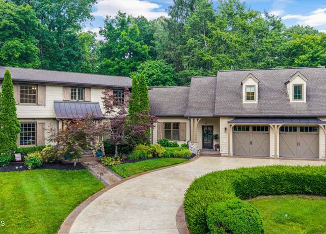 Property at 7404 SW Sherwood Dr, Knoxville, TN 37919, 4 beds, 4.5 baths