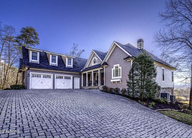 Property at 311 Cody Dr, Sevierville, TN 37862, 3 beds, 3.5 baths