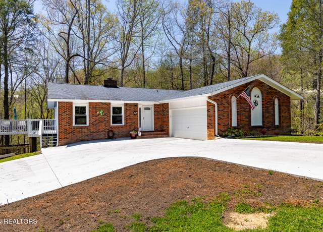Property at 532 Bruce Rd, Gatlinburg, TN 37738, 3 beds, 2 baths