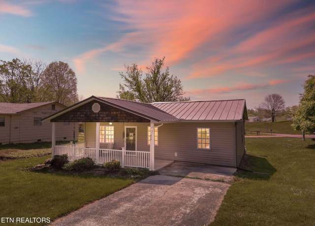 Property at 313 West Ave, Lafollette, TN 37766, 3 beds, 1 bath